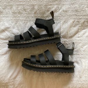 DR MARTENS Hydro Leather Strap Sandals
